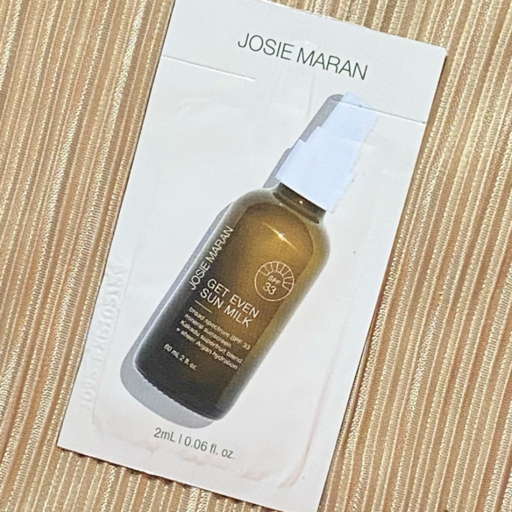 Josie Maran Get Even Sun Milk SPF 33 - 2ml packet